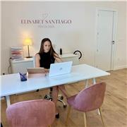 Soy Psicóloga y Educadora Social y durante años he acompañado a niños y familias para que logren solucionar sus dificultades acadé